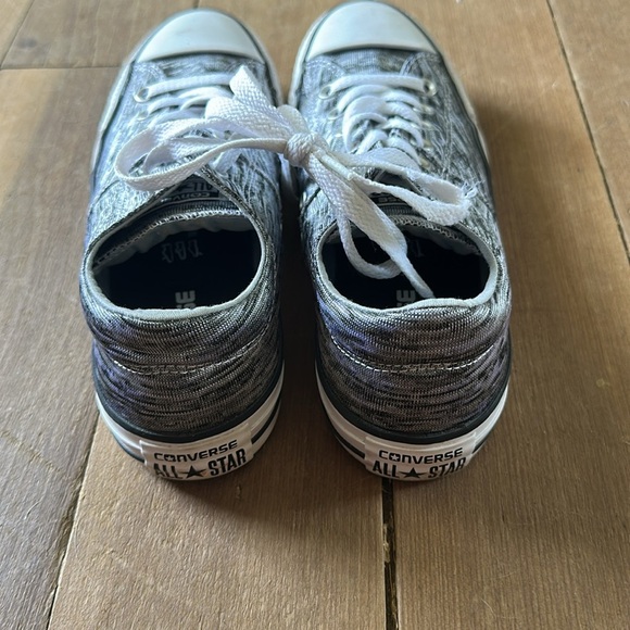 Grey converse women’s size 8 - Picture 3 of 5